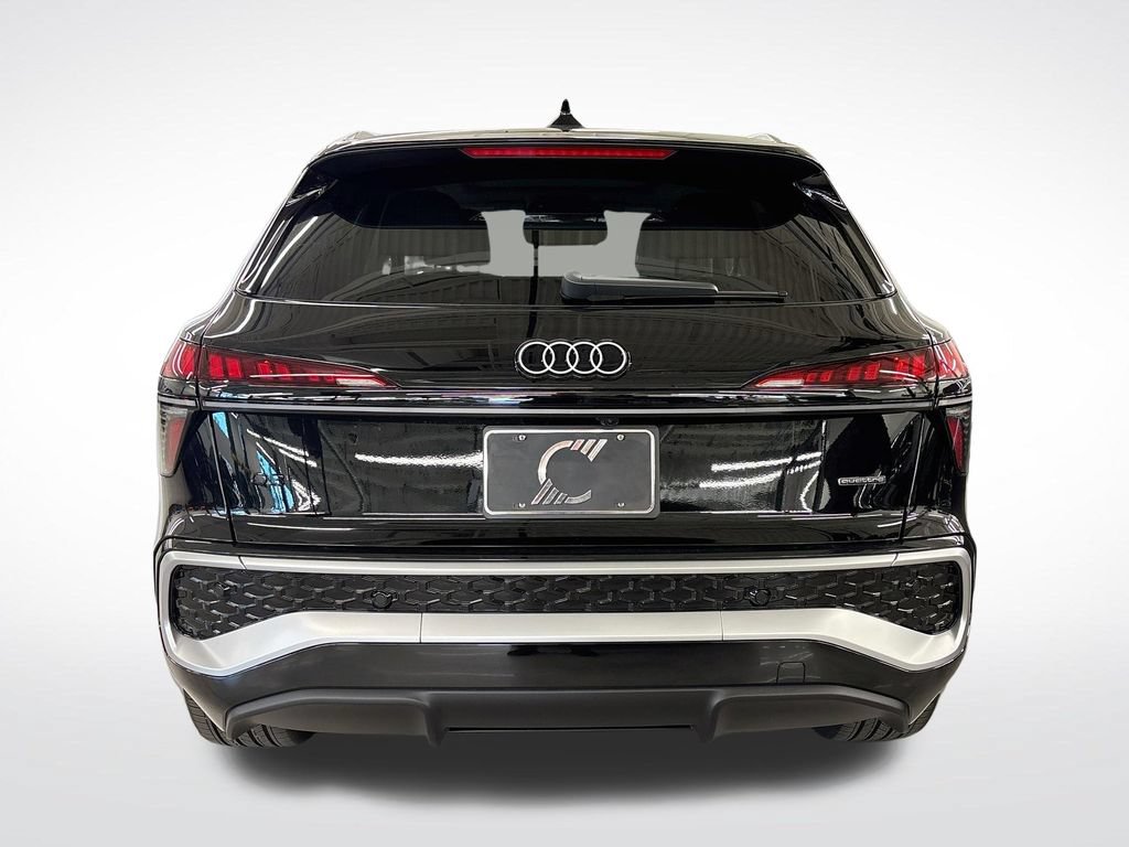 New 2026 Audi Q3 quattro 2.0T AWD/4WD image 4