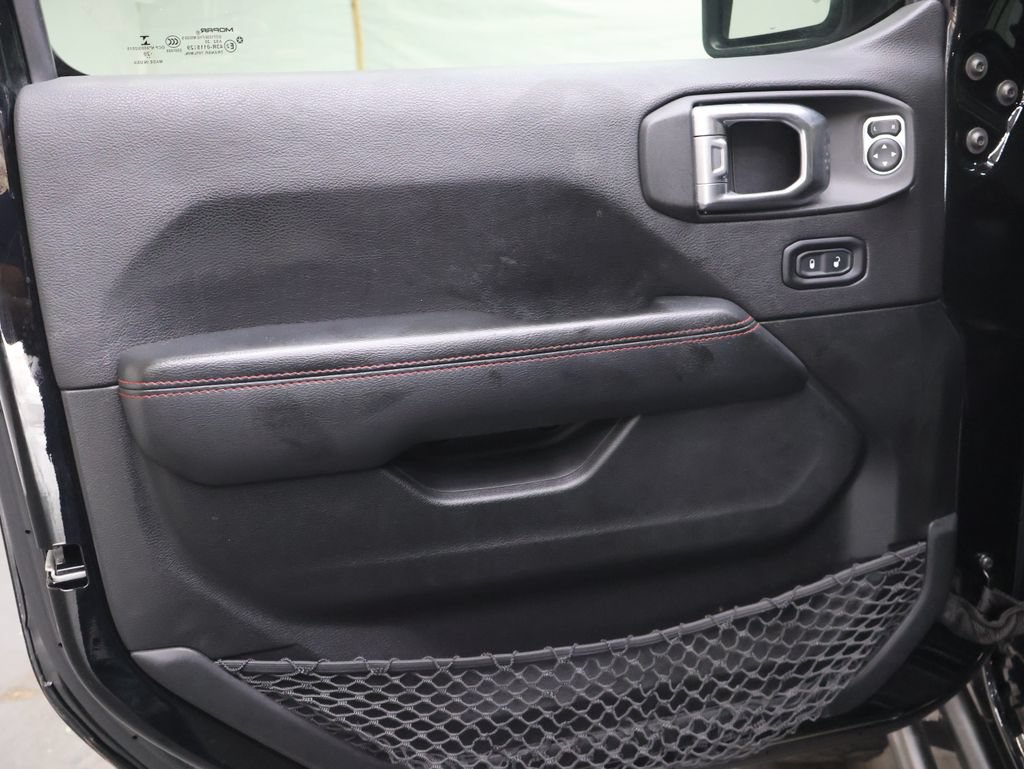 Used 2020 Jeep Gladiator Rubicon AWD/4WD image 16