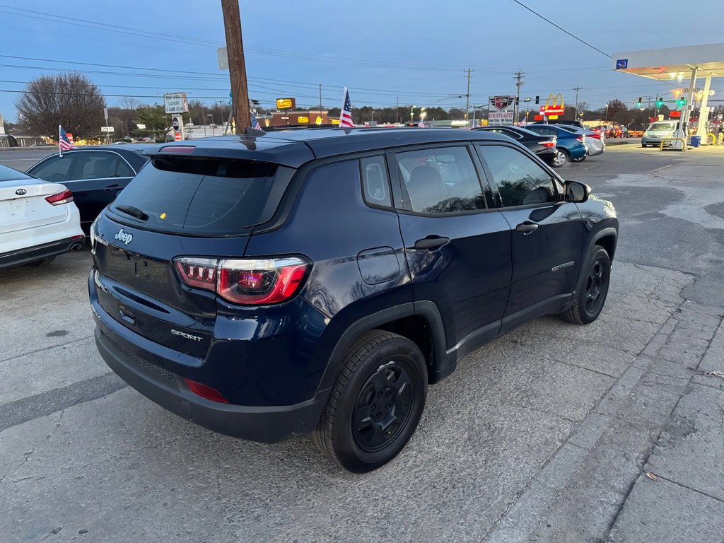 Used 2020 Jeep Compass Sport image 5
