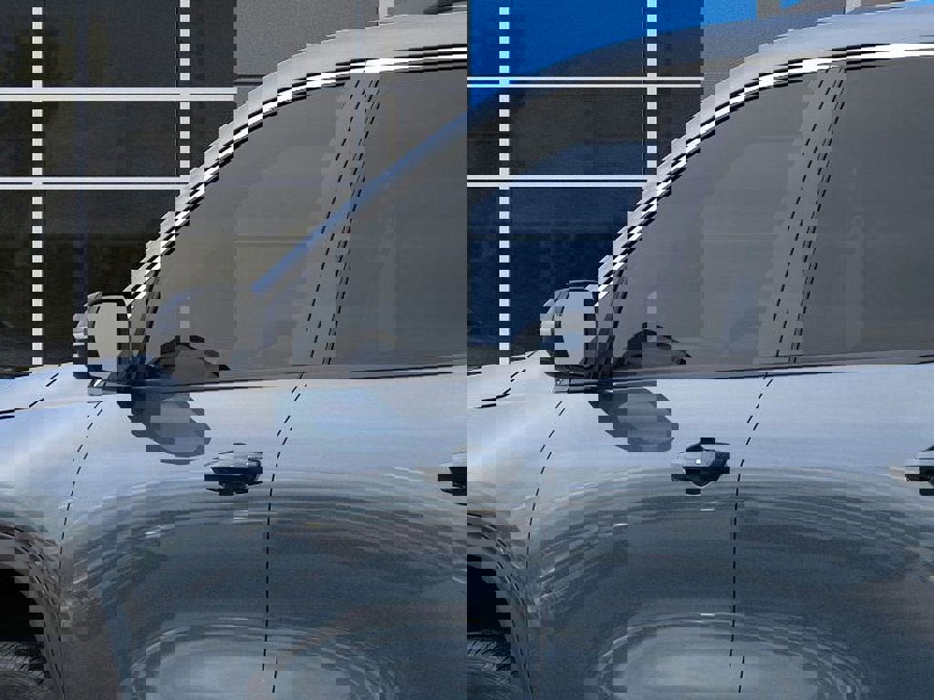 New 2026 Chevrolet Traverse LT w/ Driver Confidence Package image 13