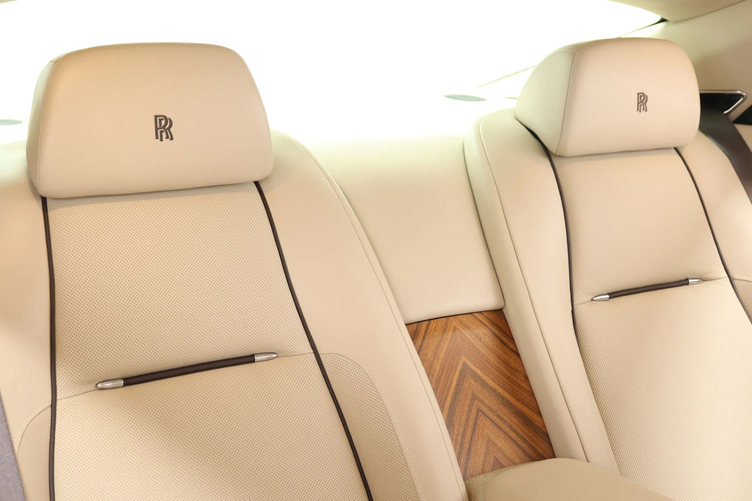 Used 2014 Rolls-Royce Wraith image 85