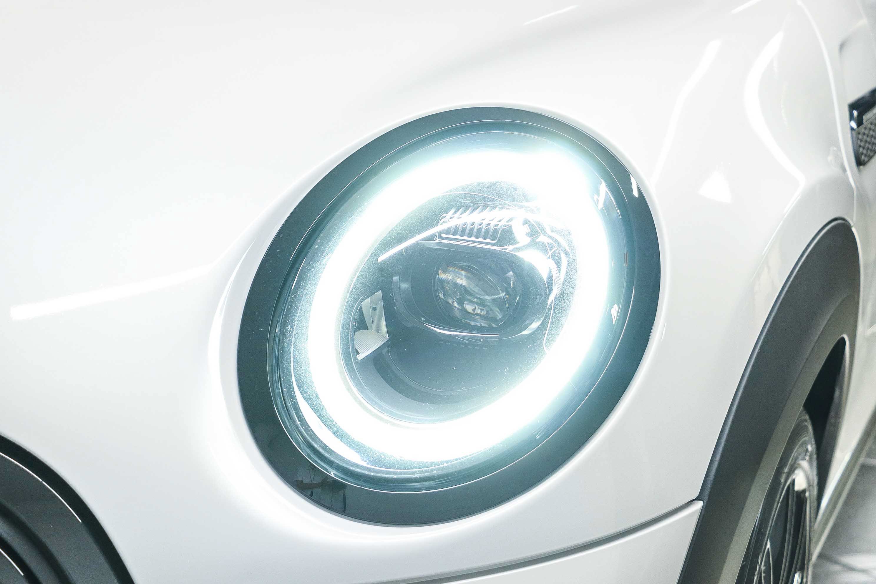 Used 2024 MINI Cooper SE FWD image 9