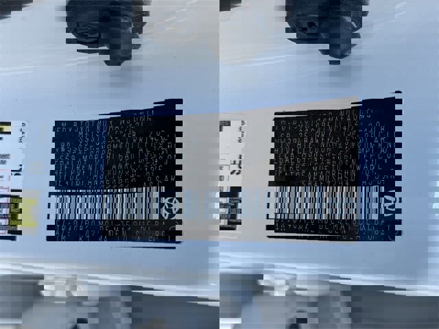 Used 2025 Toyota Corolla LE image 33