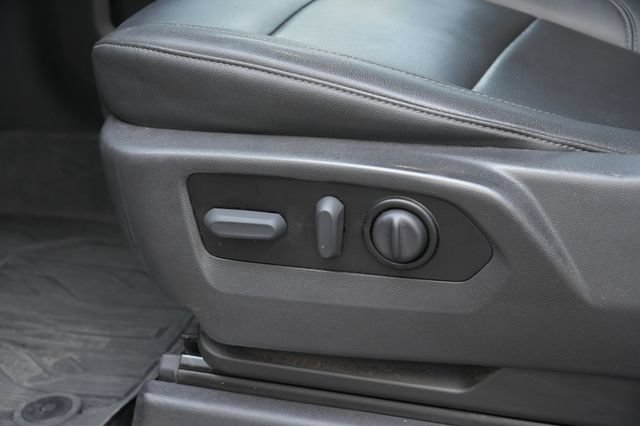 Used 2022 GMC Sierra 1500 SLT AWD/4WD image 12