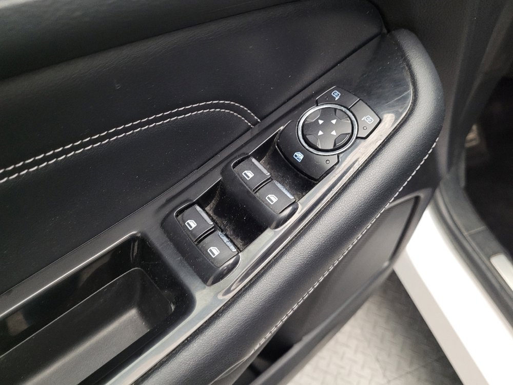 Used 2017 Ford Edge Titanium w/ Technology Package image 27