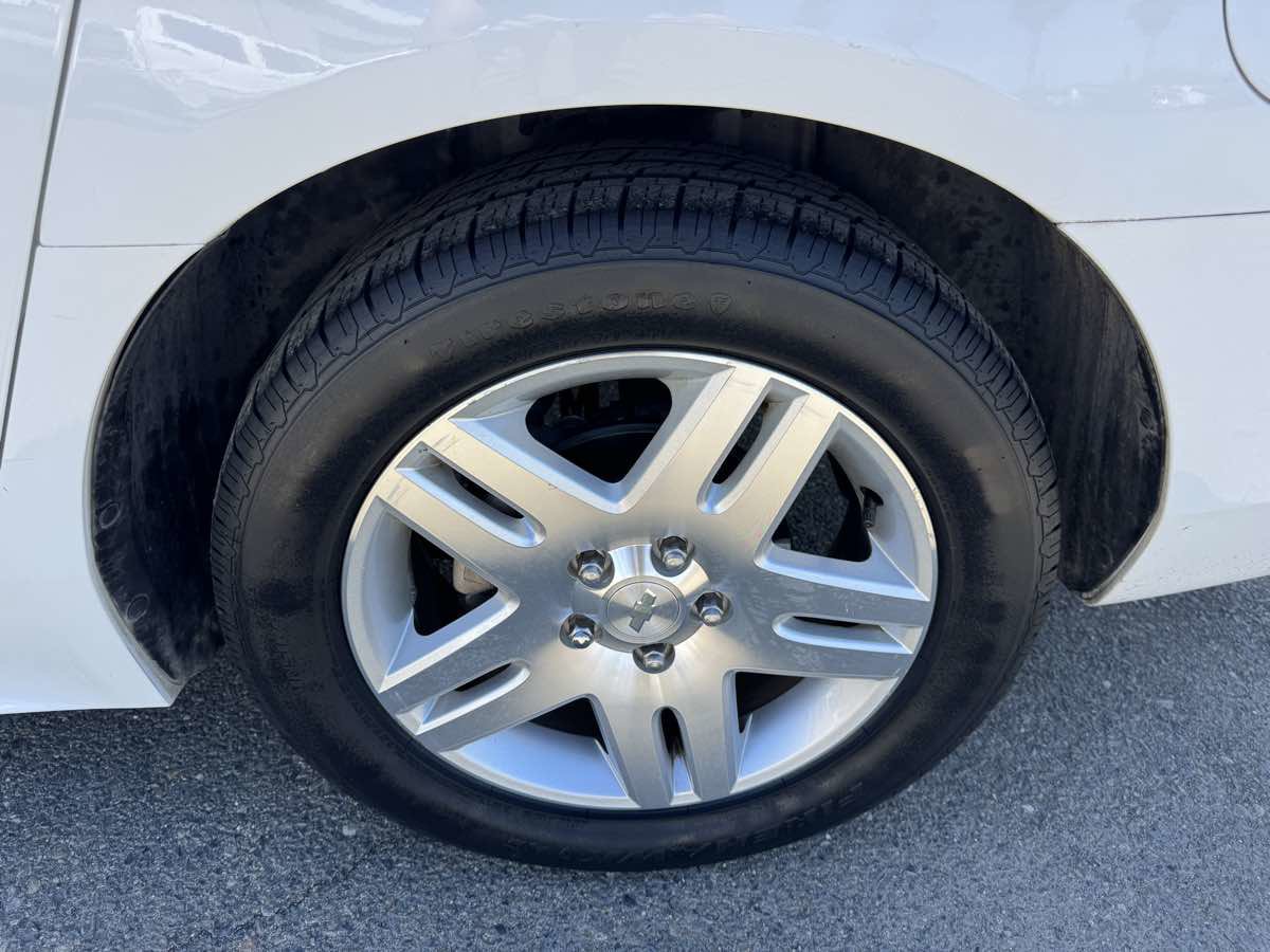 Used 2015 Chevrolet Impala LT image 29