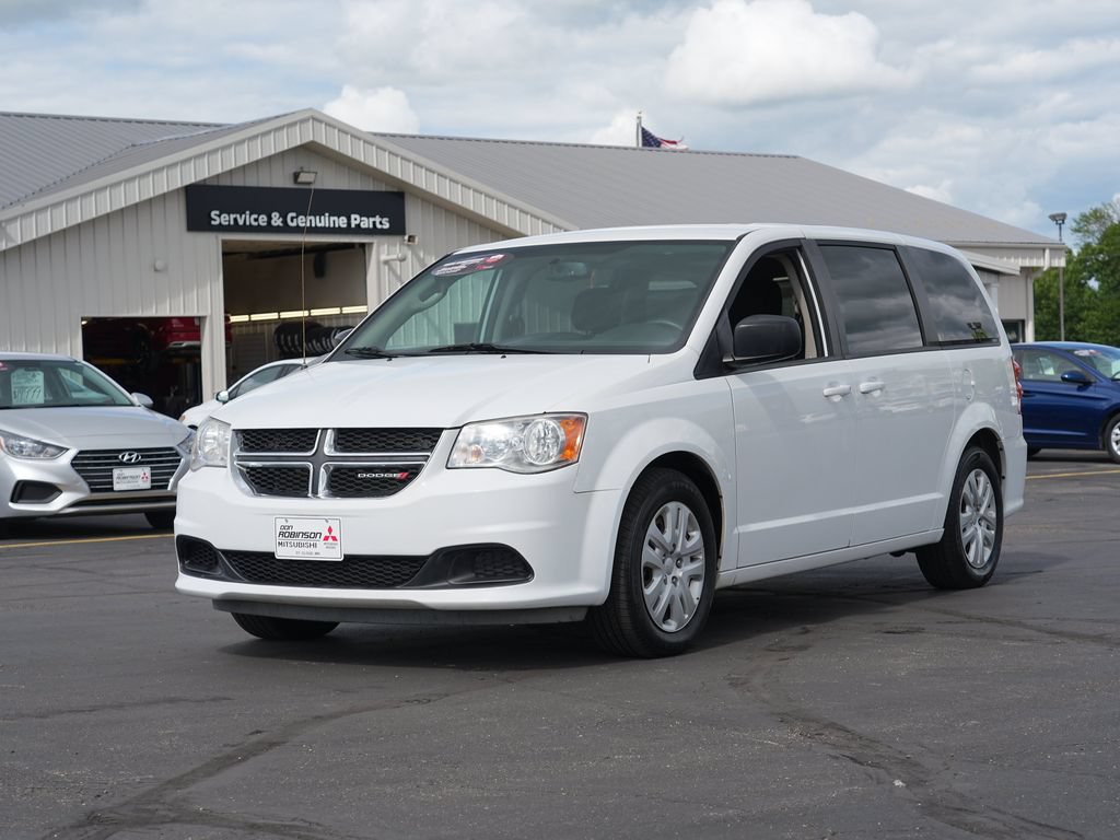 Used 2018 Dodge Grand Caravan SE w/ UConnect Hands-Free Group FWD image 7