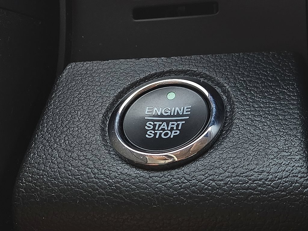 Used 2020 Ford Expedition Platinum AWD/4WD image 17
