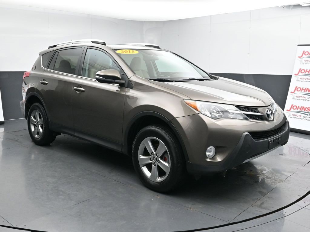 Used 2015 Toyota RAV4 XLE image 2