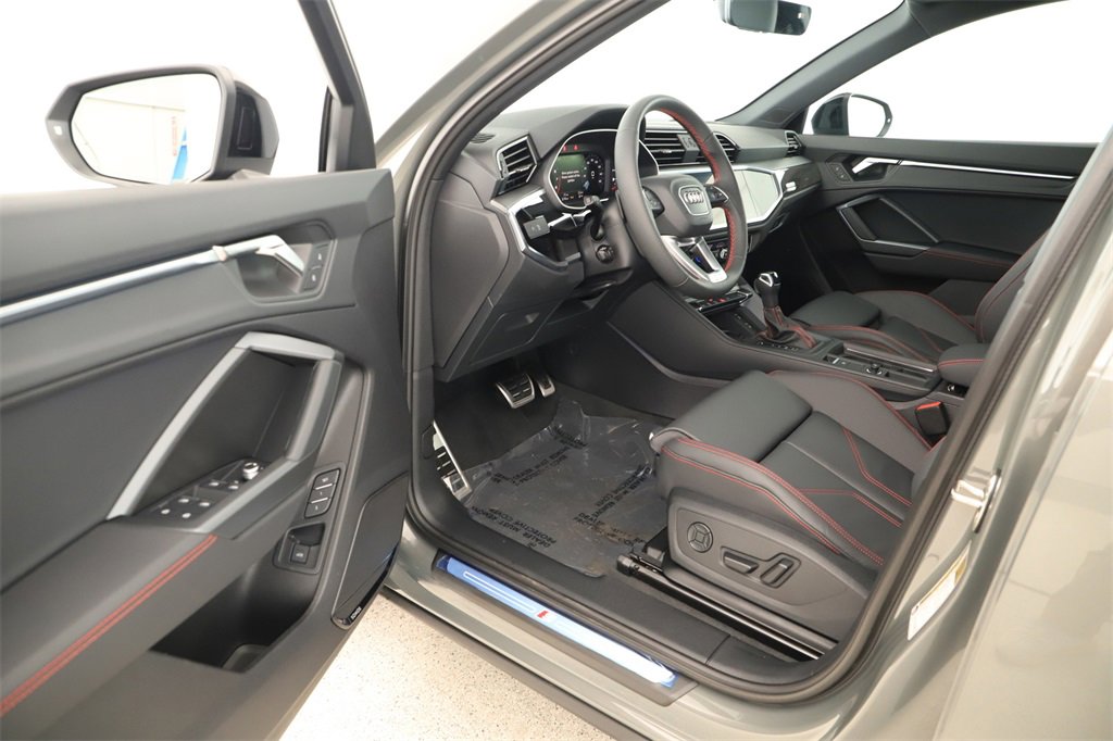 New 2025 Audi Q3 2.0T Premium Plus image 14