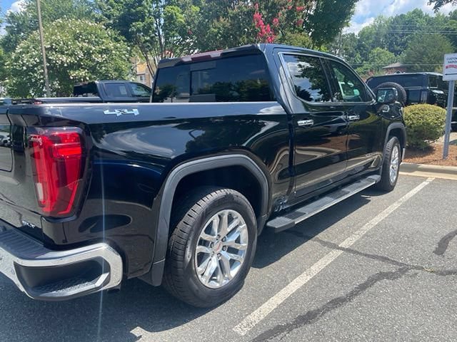 Used 2019 GMC Sierra 1500 SLT w/ SLT Premium Package AWD/4WD image 4