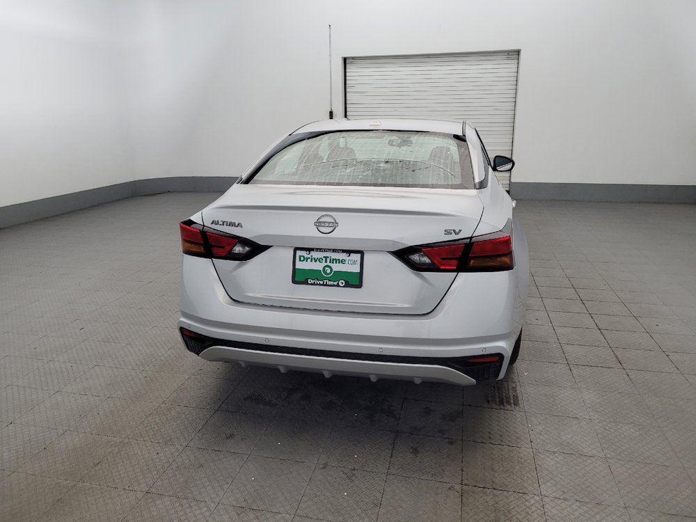 Used 2024 Nissan Altima 2.5 SV FWD image 7