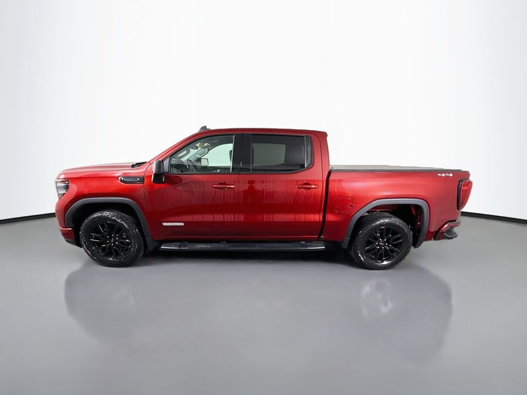 Used 2022 GMC Sierra 1500 Elevation w/ LPO, Elevation Black Package AWD/4WD image 4