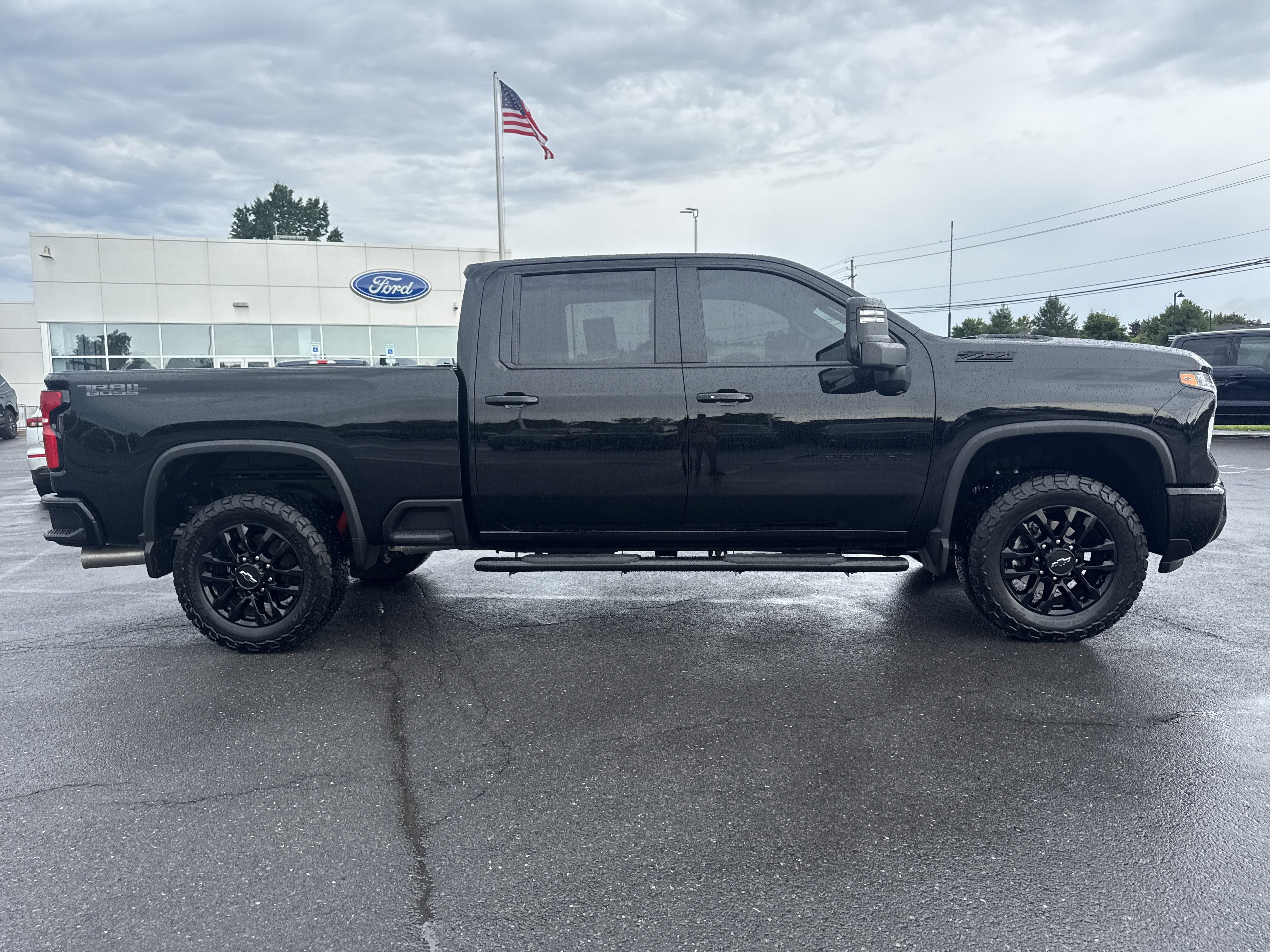 Used 2026 Chevrolet Silverado 2500 LT w/ Trail Boss Package AWD/4WD image 2
