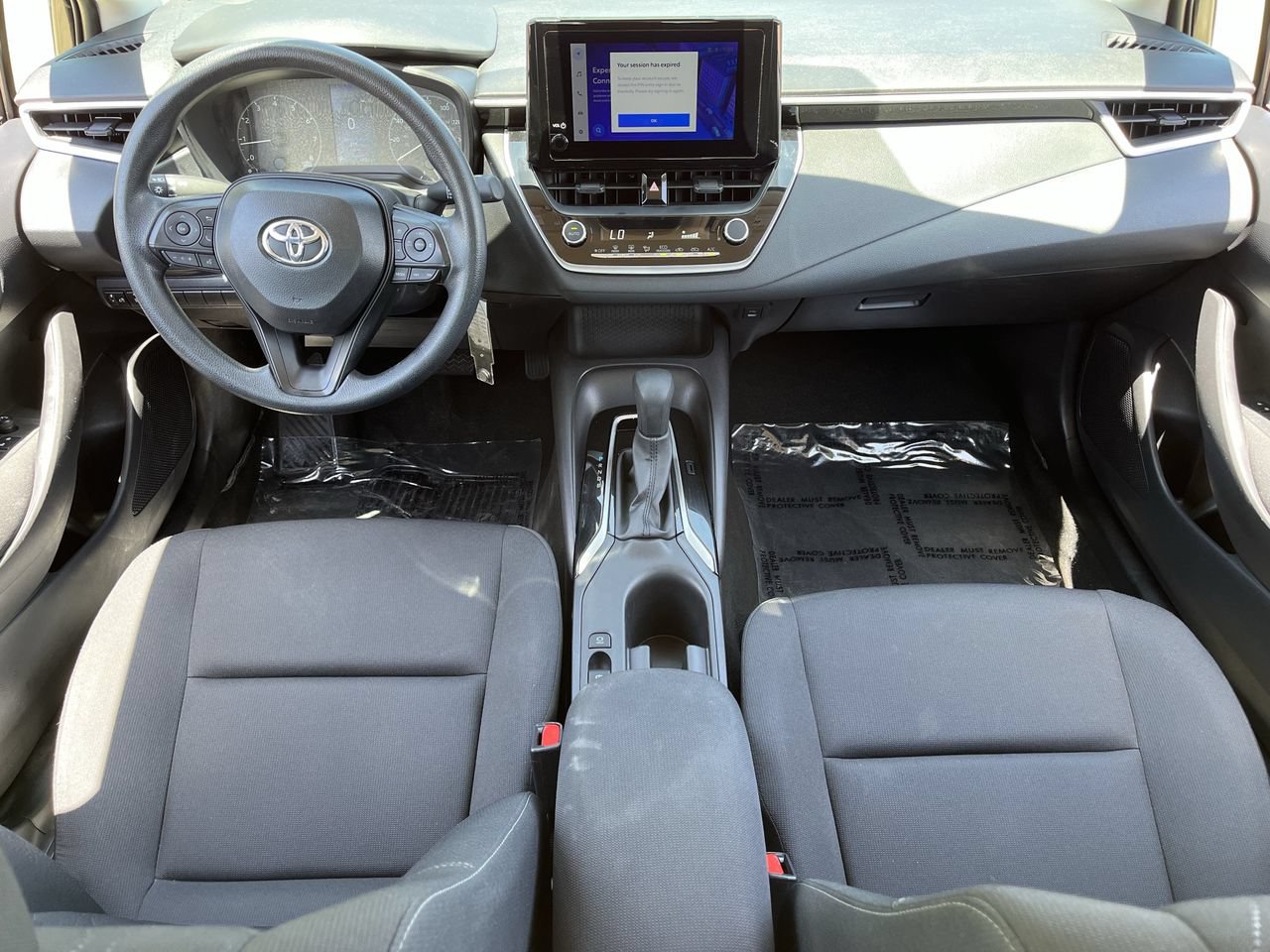 Used 2025 Toyota Corolla LE FWD image 9
