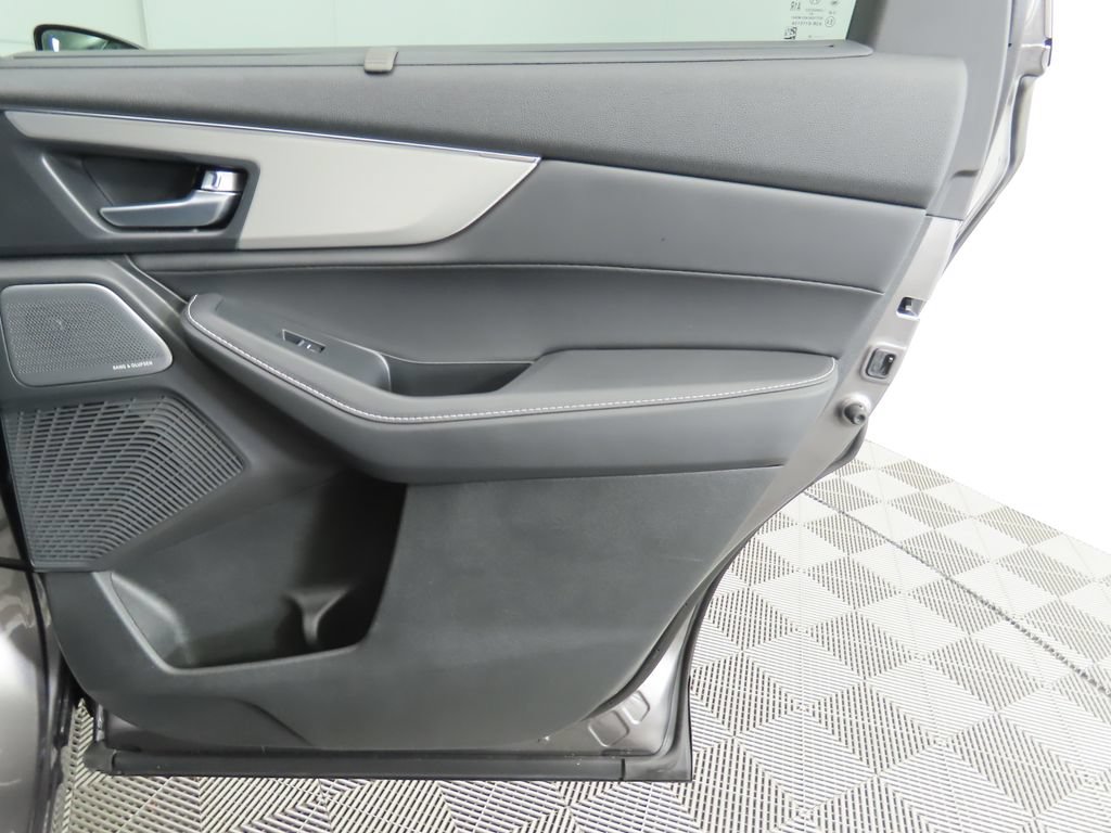 Used 2026 Acura MDX w/ Technology Package FWD image 28