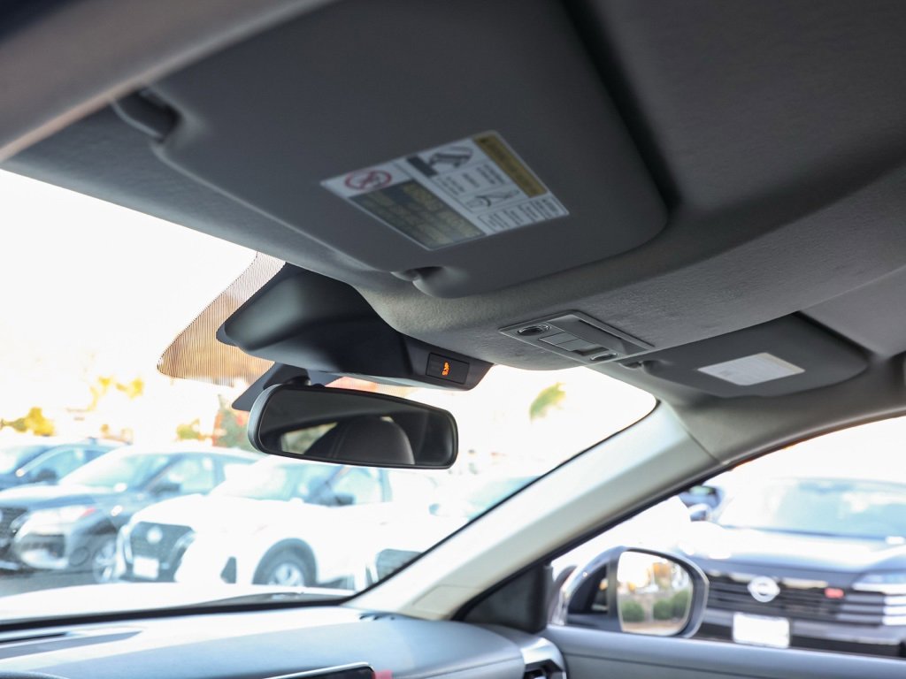 New 2026 Nissan Kicks SV image 13