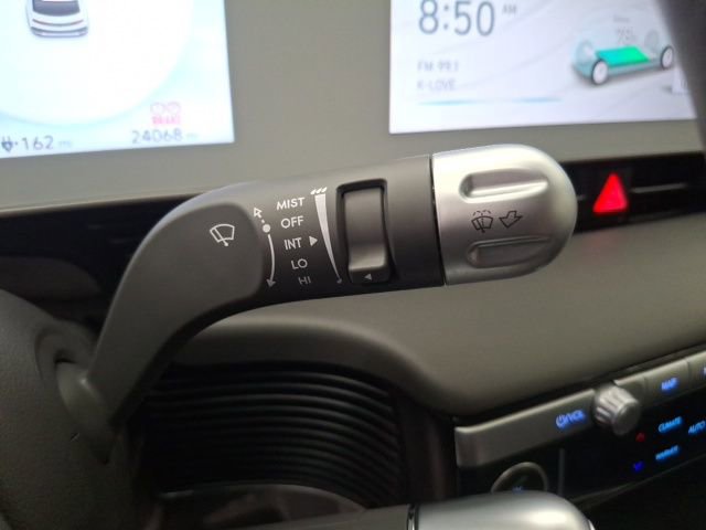 Used 2024 Hyundai Ioniq 5 SEL image 22