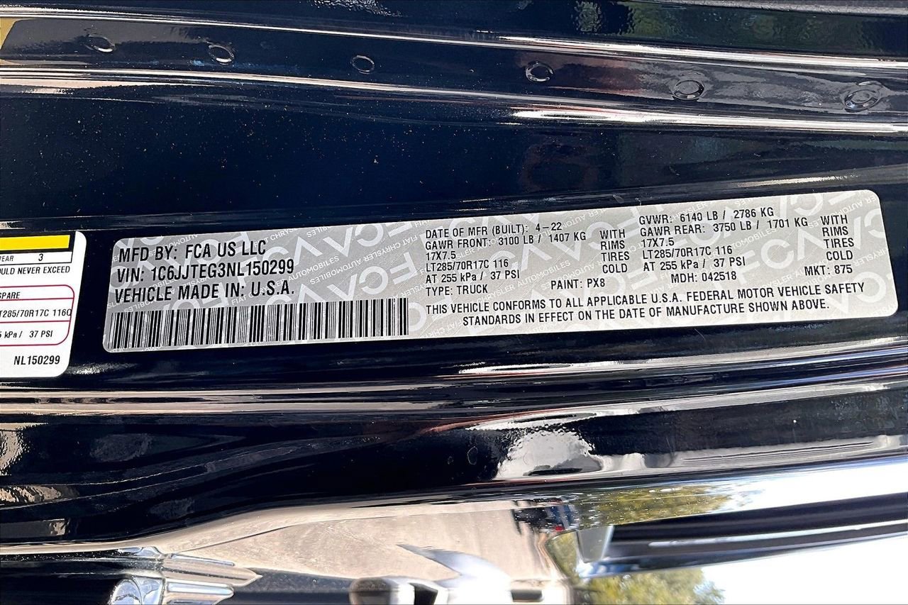 Used 2022 Jeep Gladiator Mojave w/ Trailer Tow Package image 16