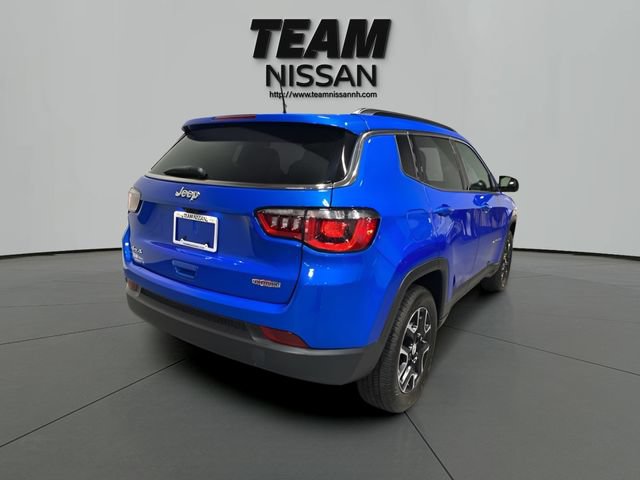 Used 2022 Jeep Compass Latitude AWD/4WD image 7
