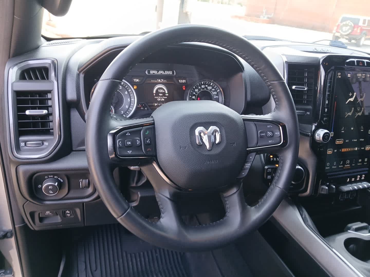 Used 2024 RAM 1500 Big Horn AWD/4WD image 22