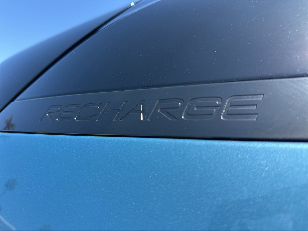 Used 2023 Volvo XC40 Recharge Plus image 42