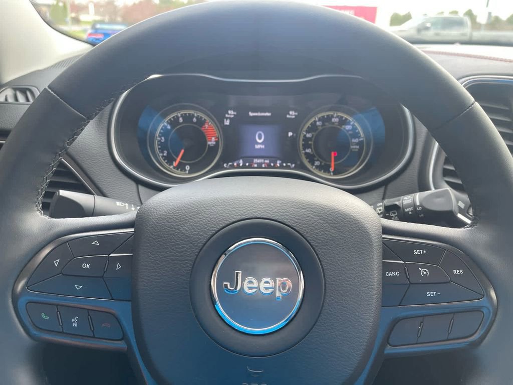 Used 2022 Jeep Cherokee Trailhawk w/ Trailer Tow Group image 22