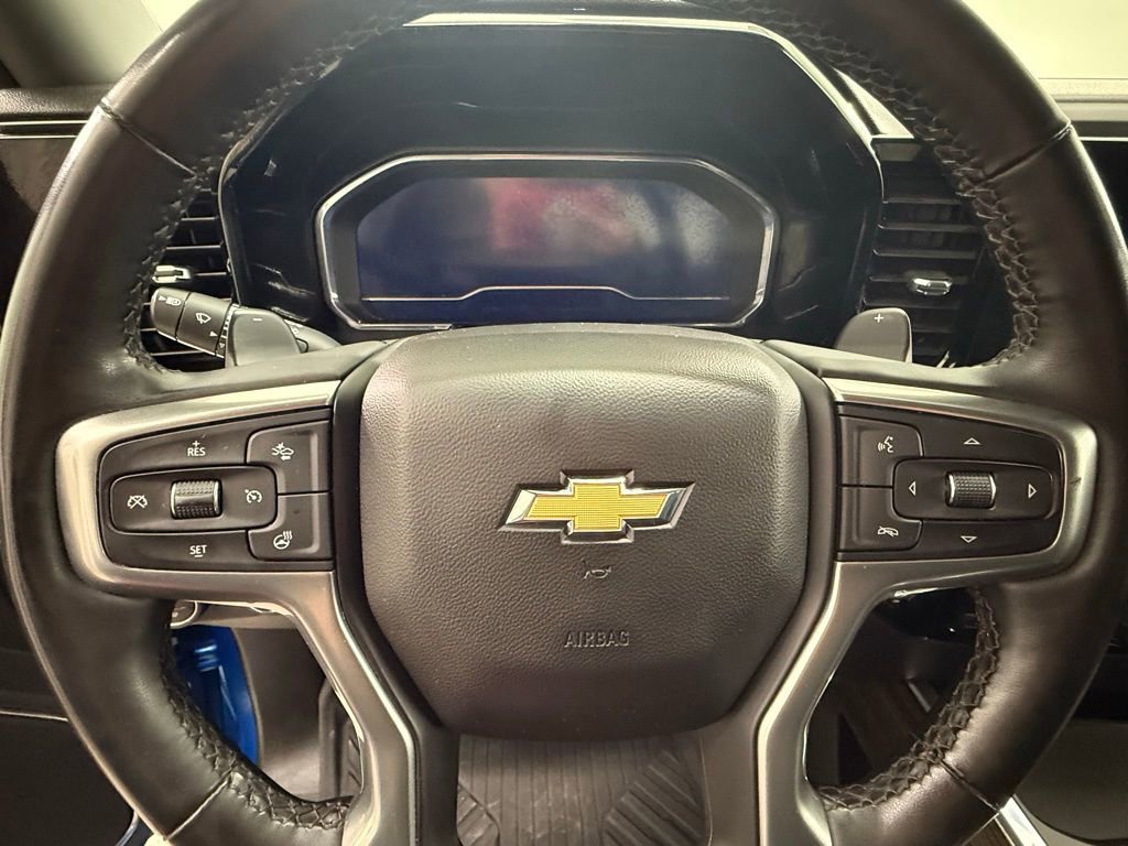 Used 2024 Chevrolet Silverado 1500 LT image 9
