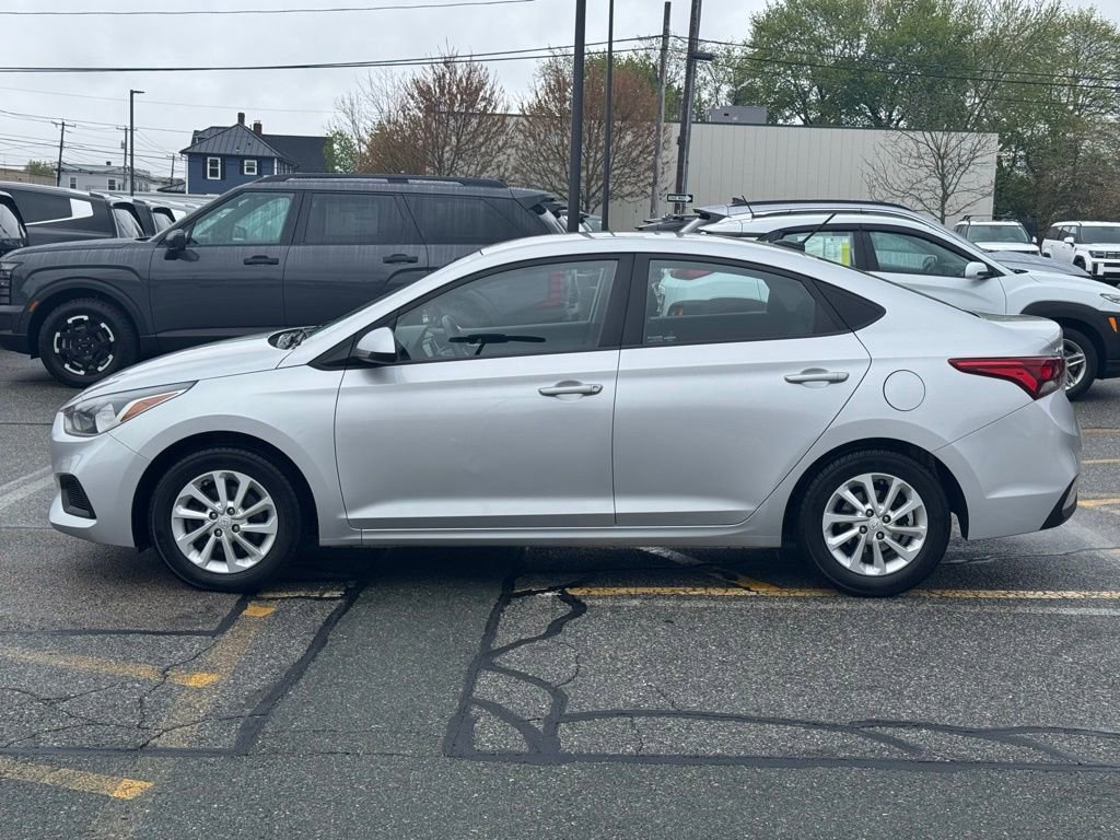 Used 2018 Hyundai Accent SEL FWD image 2