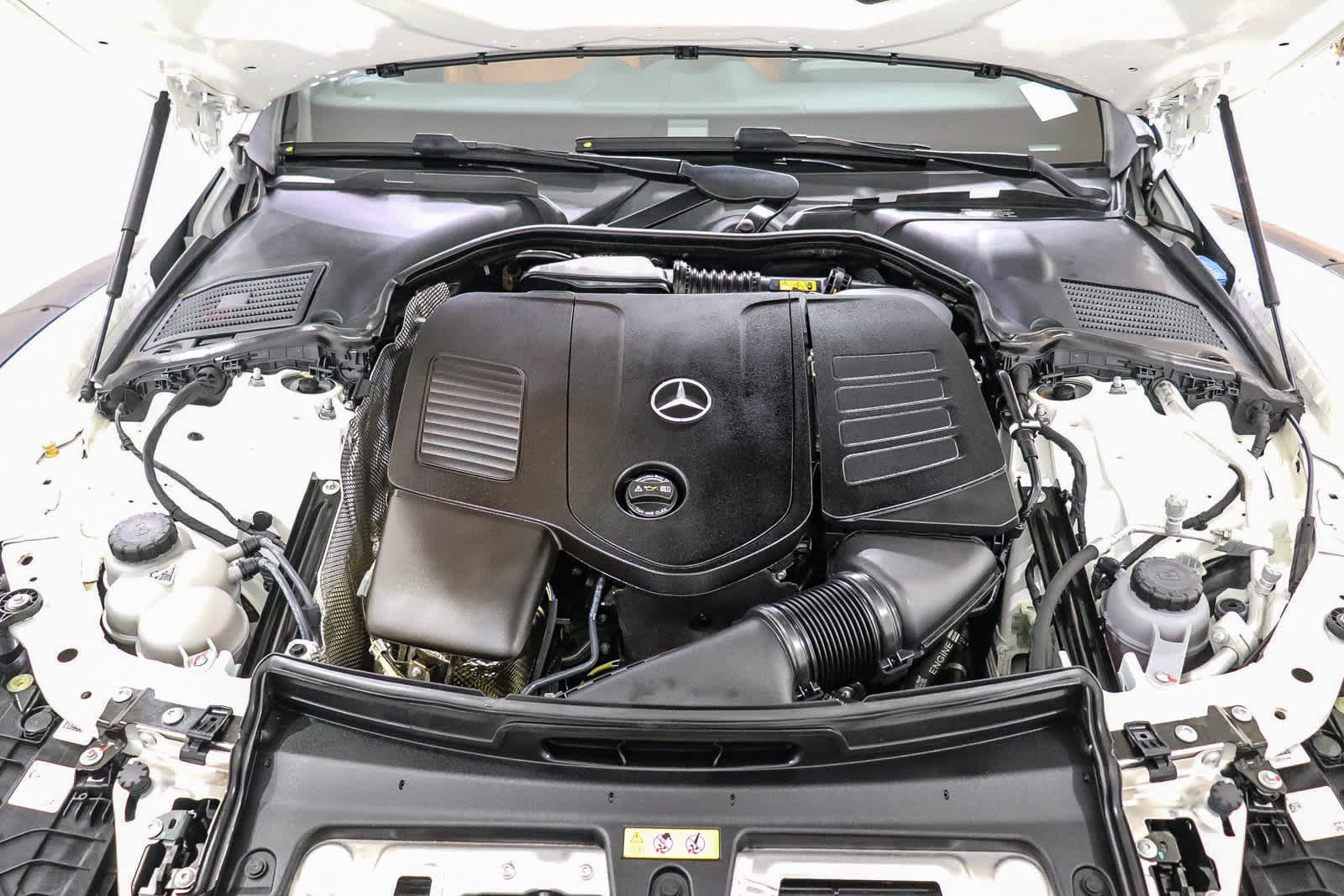 Used 2024 Mercedes-Benz C 300 4MATIC Sedan image 33