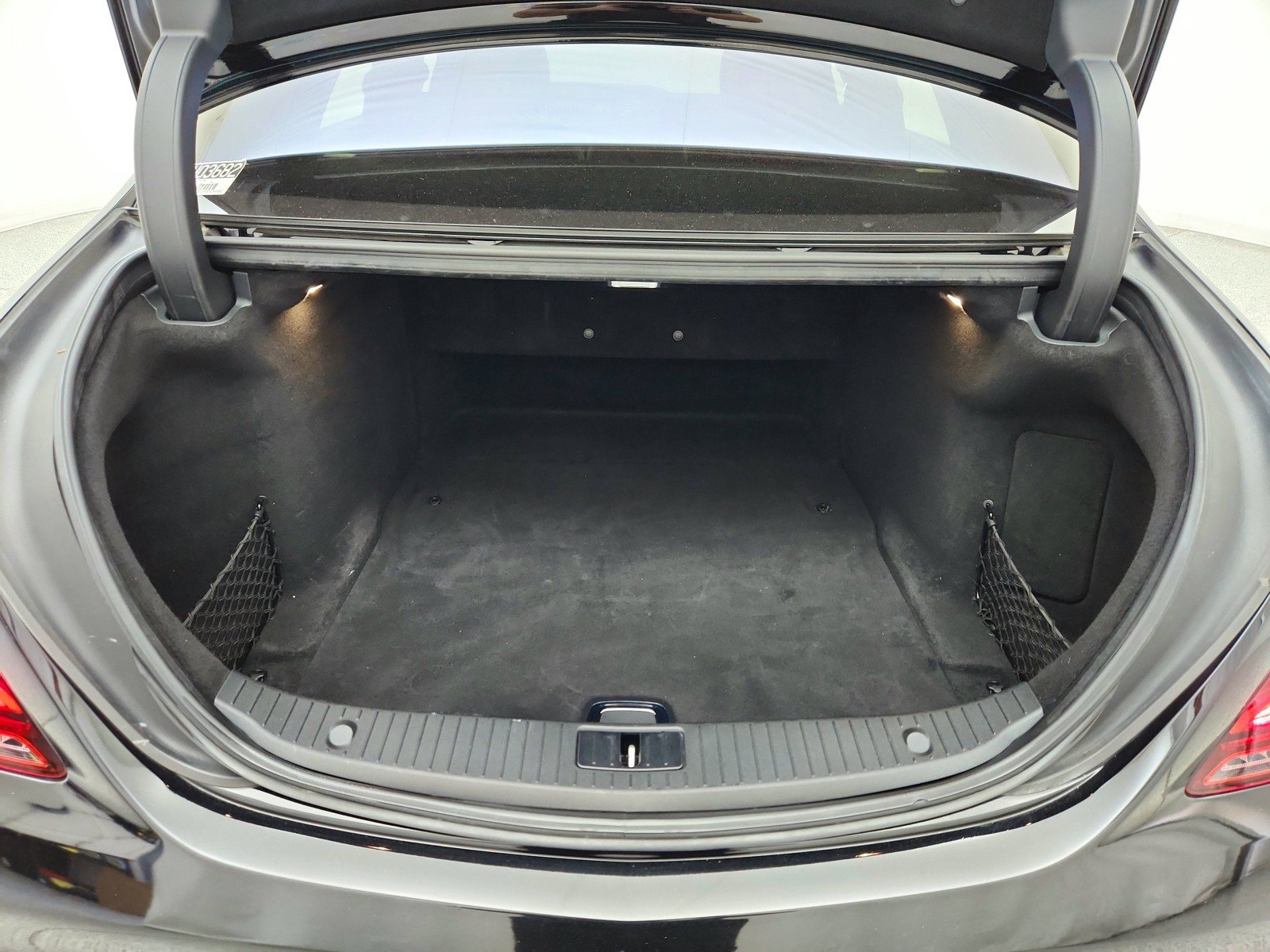 Used 2018 Mercedes-Benz S 450 Sedan image 35