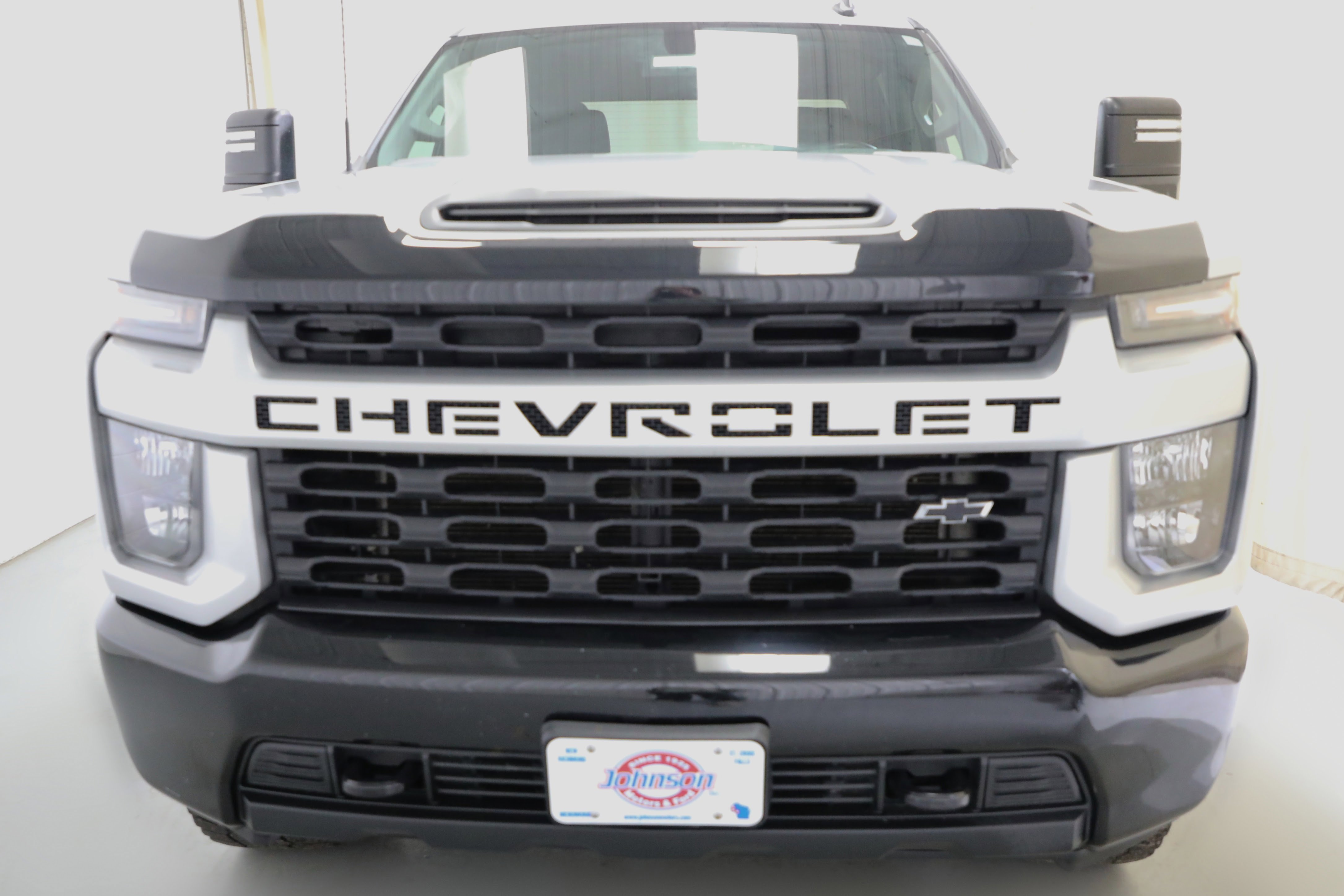 Used 2022 Chevrolet Silverado 2500 Custom w/ Custom Value Package image 15