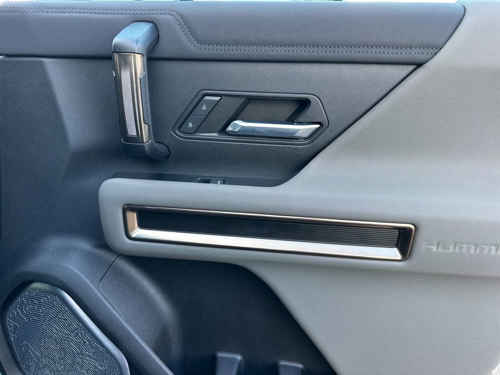 Used 2024 GMC Hummer EV 3X image 19