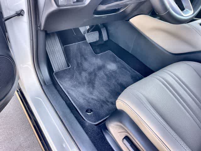 Certified 2026 Honda HR-V EX-L image 3