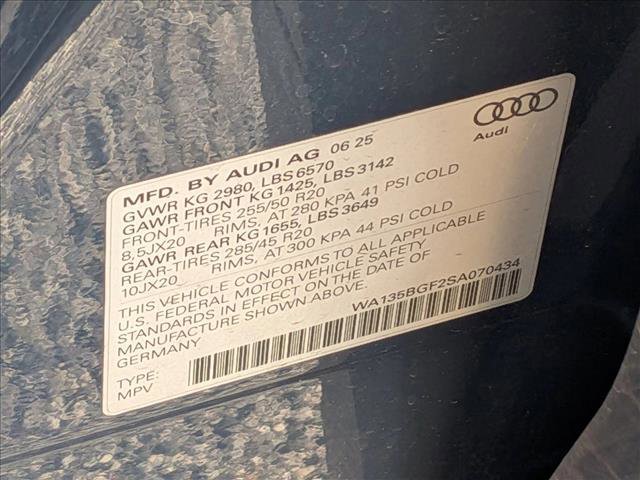 New 2025 Audi SQ6 e-tron Prestige image 17