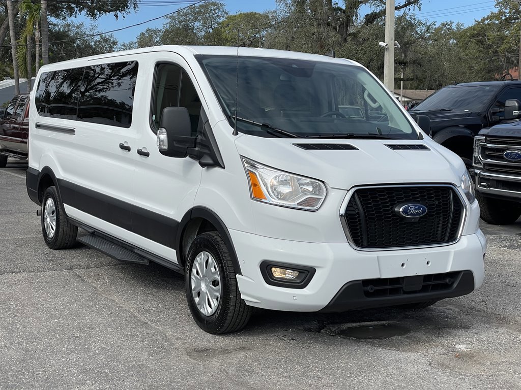 Used 2022 Ford Transit 350 XLT image 11