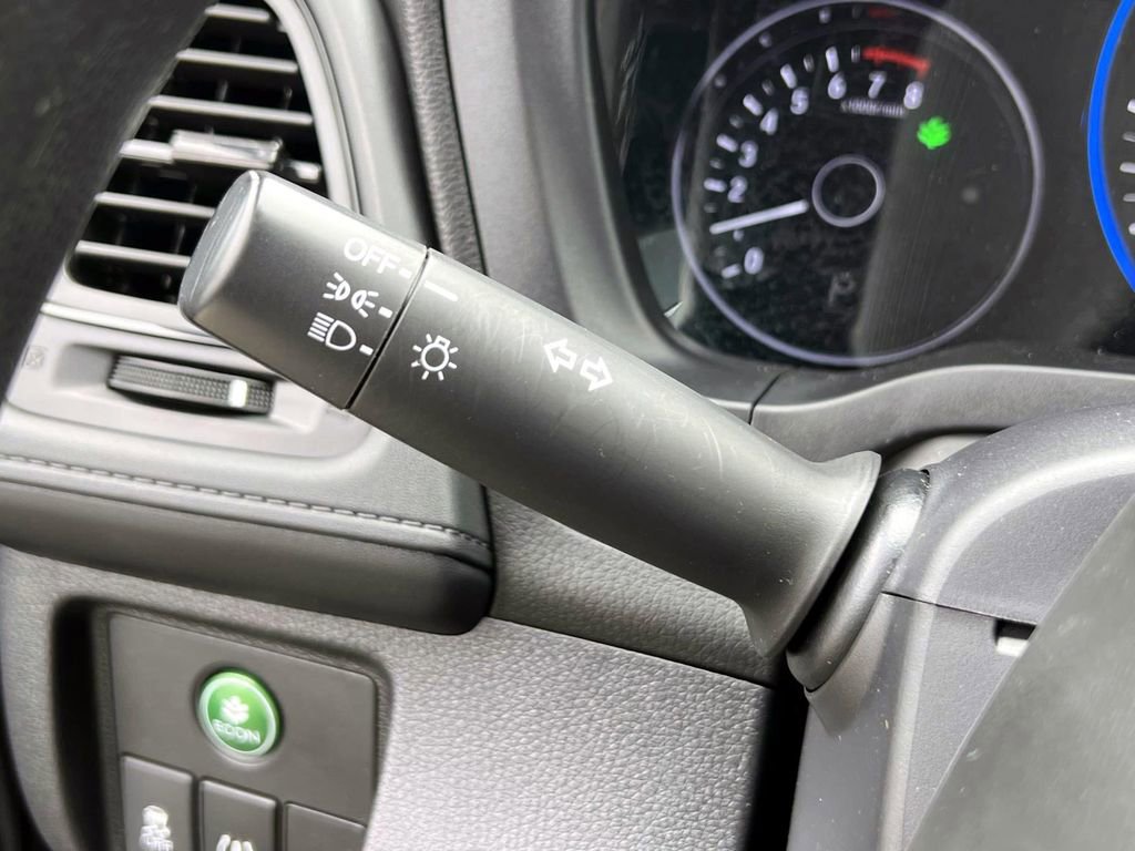 Used 2020 Honda HR-V LX image 22