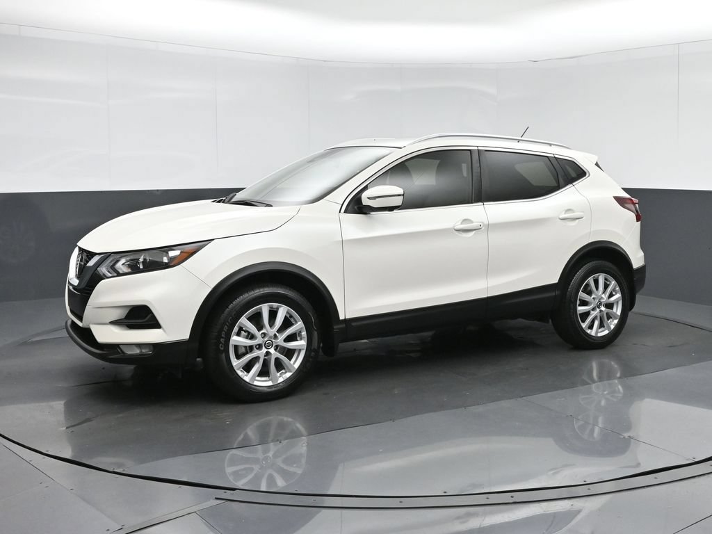 Used 2022 Nissan Rogue Sport SV w/ Technology Package AWD/4WD image 3