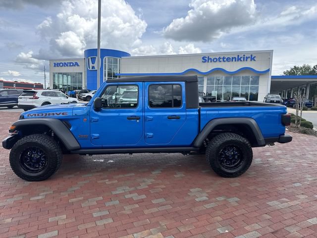 Used 2021 Jeep Gladiator Mojave w/ LED Lighting Group AWD/4WD image 33