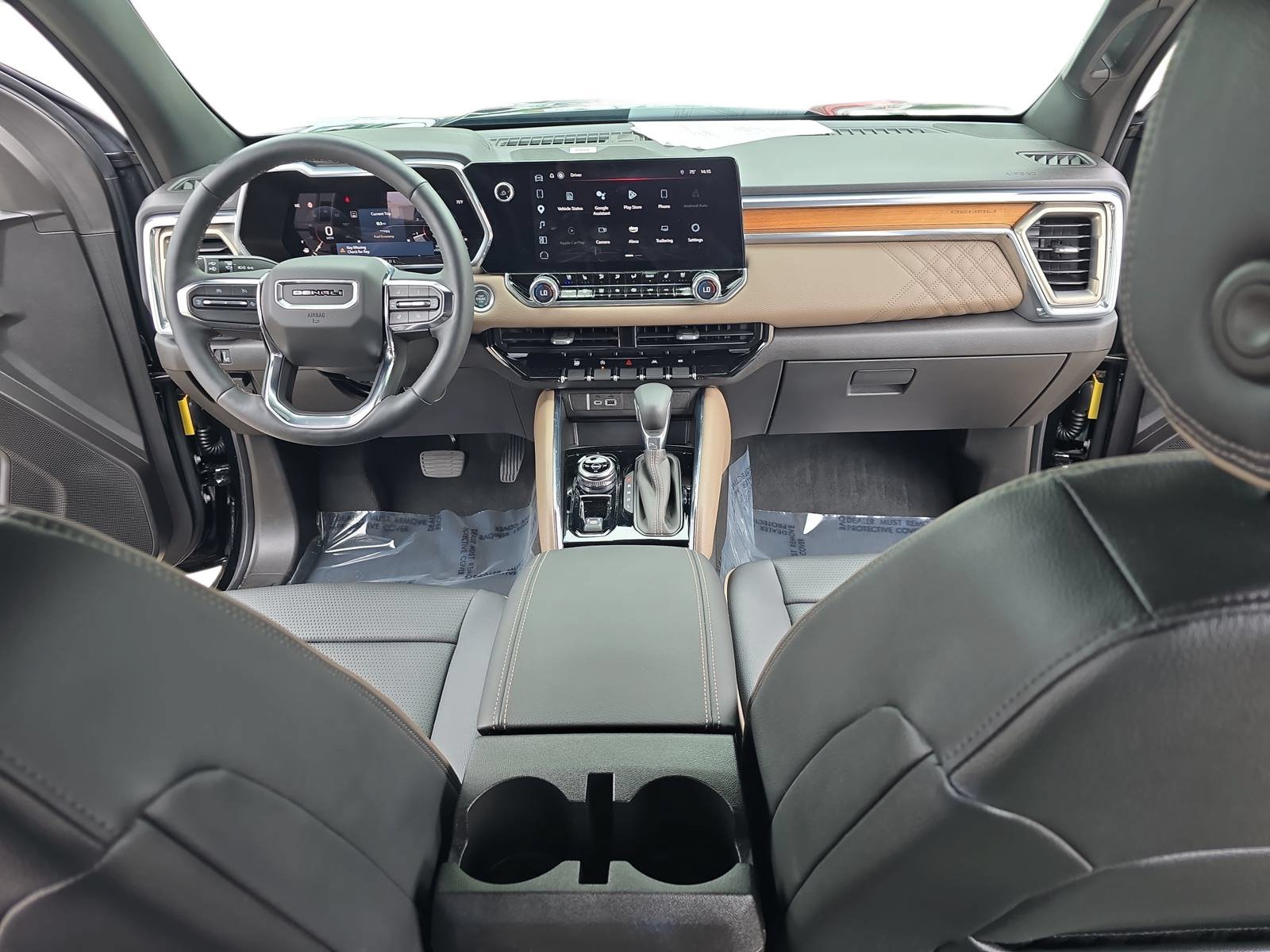 Used 2024 GMC Canyon Denali w/ LPO, Denali Black Edition AWD/4WD image 9
