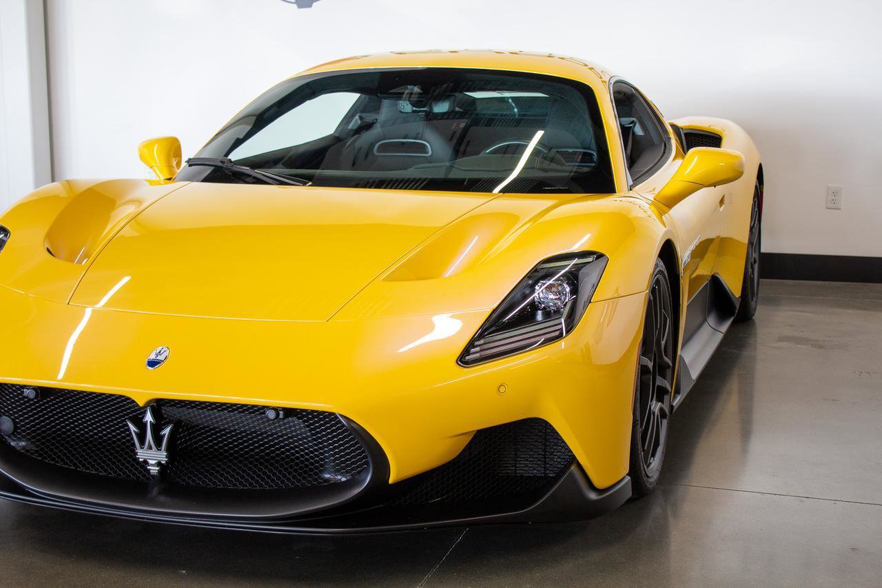 Used 2023 Maserati MC20 Coupe image 10