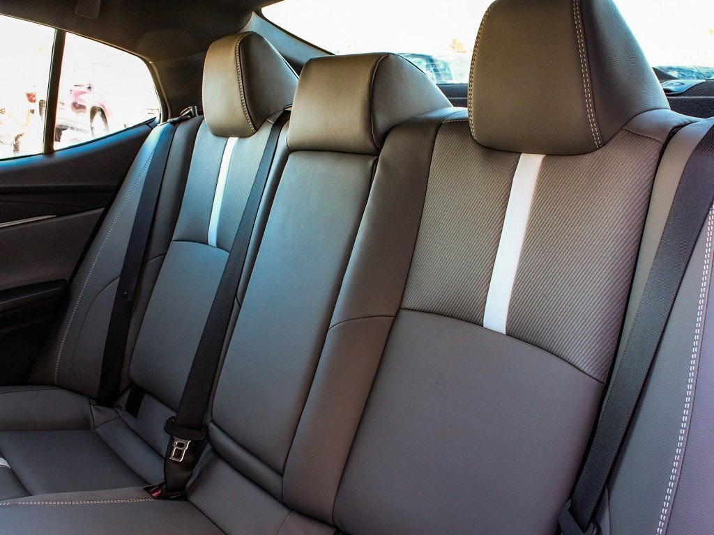 Used 2025 Toyota Camry SE image 31