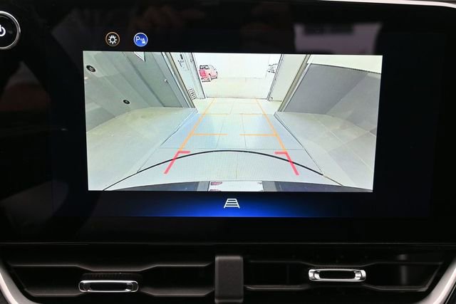 Used 2025 Chevrolet Equinox LT FWD image 46