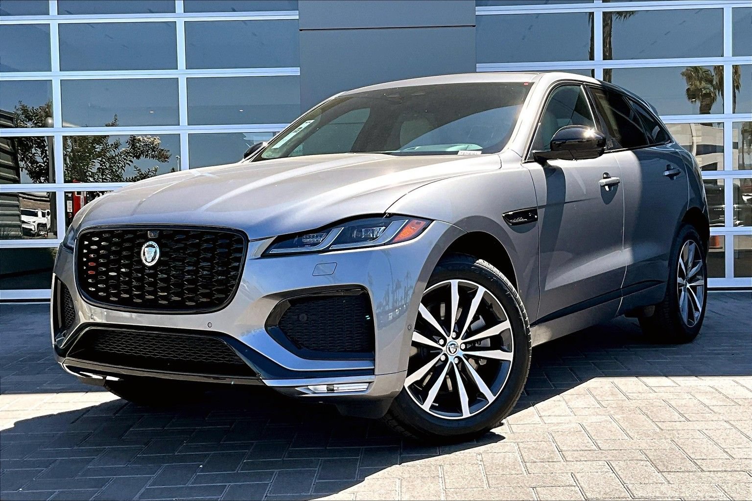 New 2026 Jaguar F-PACE R-Dynamic S AWD/4WD image 1