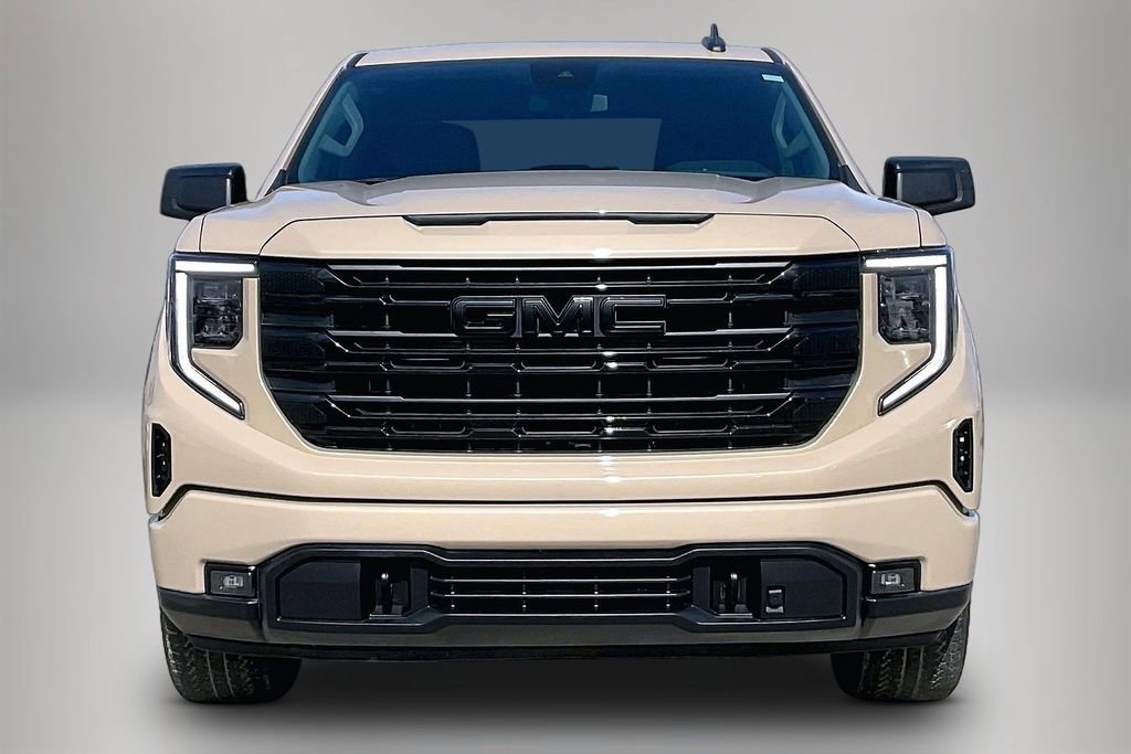 Used 2022 GMC Sierra 1500 Elevation w/ X31 Off-Road Package AWD/4WD image 3