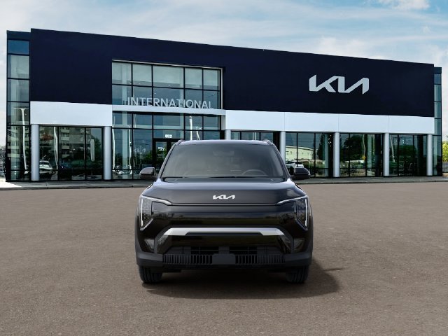 New 2027 Kia EV3 Wind FWD image 2