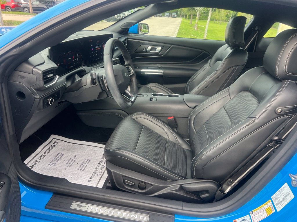 Used 2024 Ford Mustang GT Premium RWD image 27