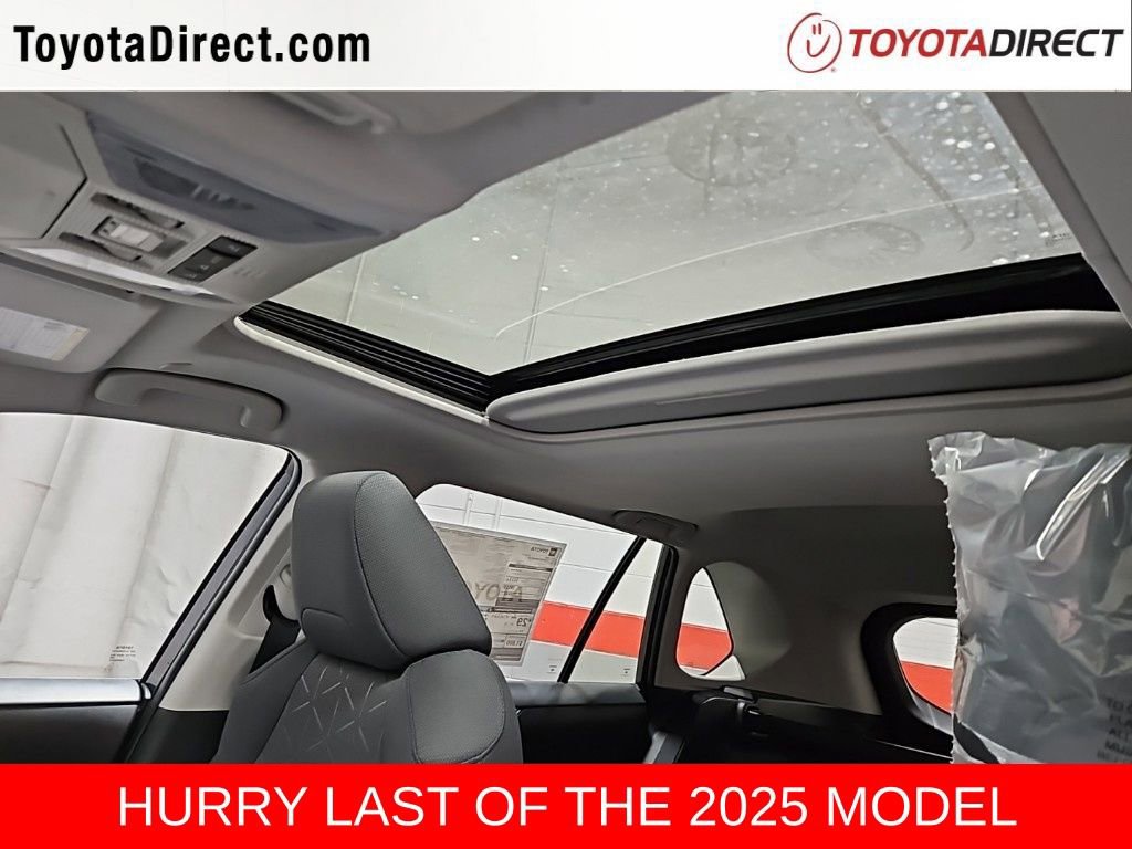 New 2025 Toyota RAV4 XLE image 10