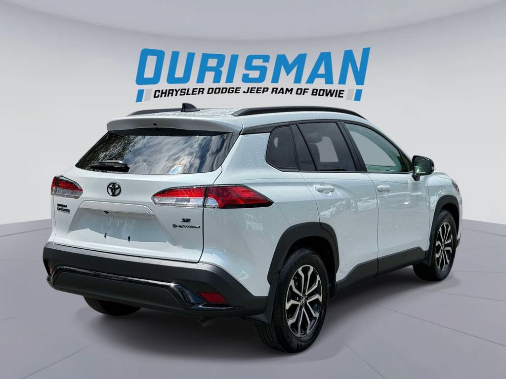 Used 2025 Toyota Corolla Cross AWD Hybrid image 2