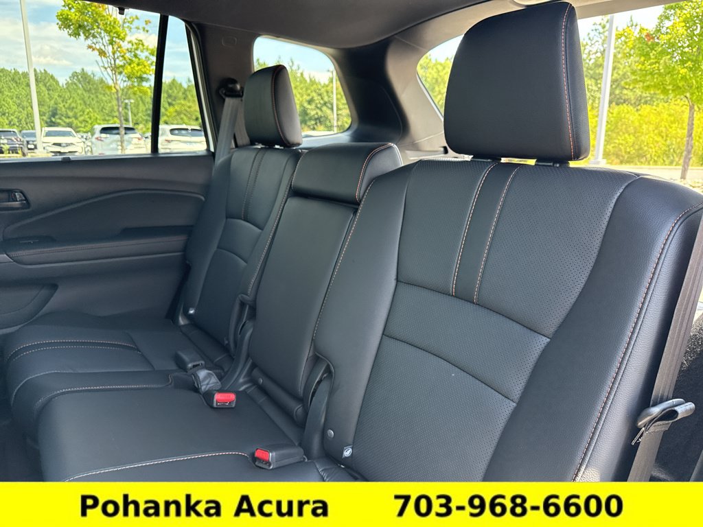 Used 2025 Honda Passport TrailSport image 24